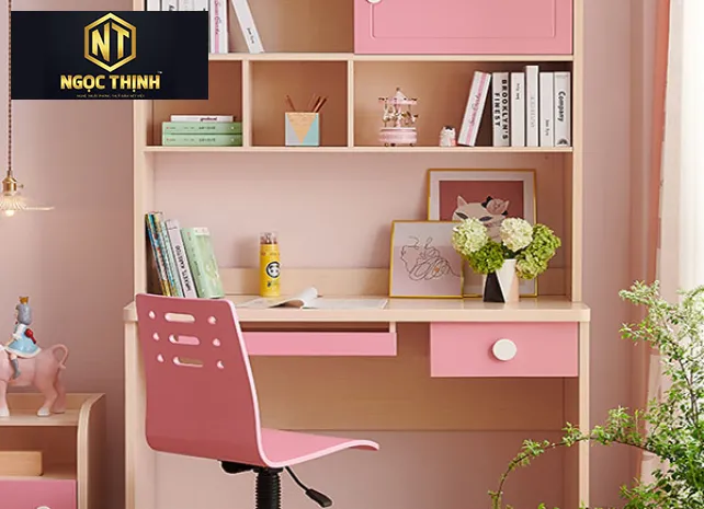 BÀN HỌC MÀU HỒNG CHO BÉ GÁI DỄ THƯƠNG